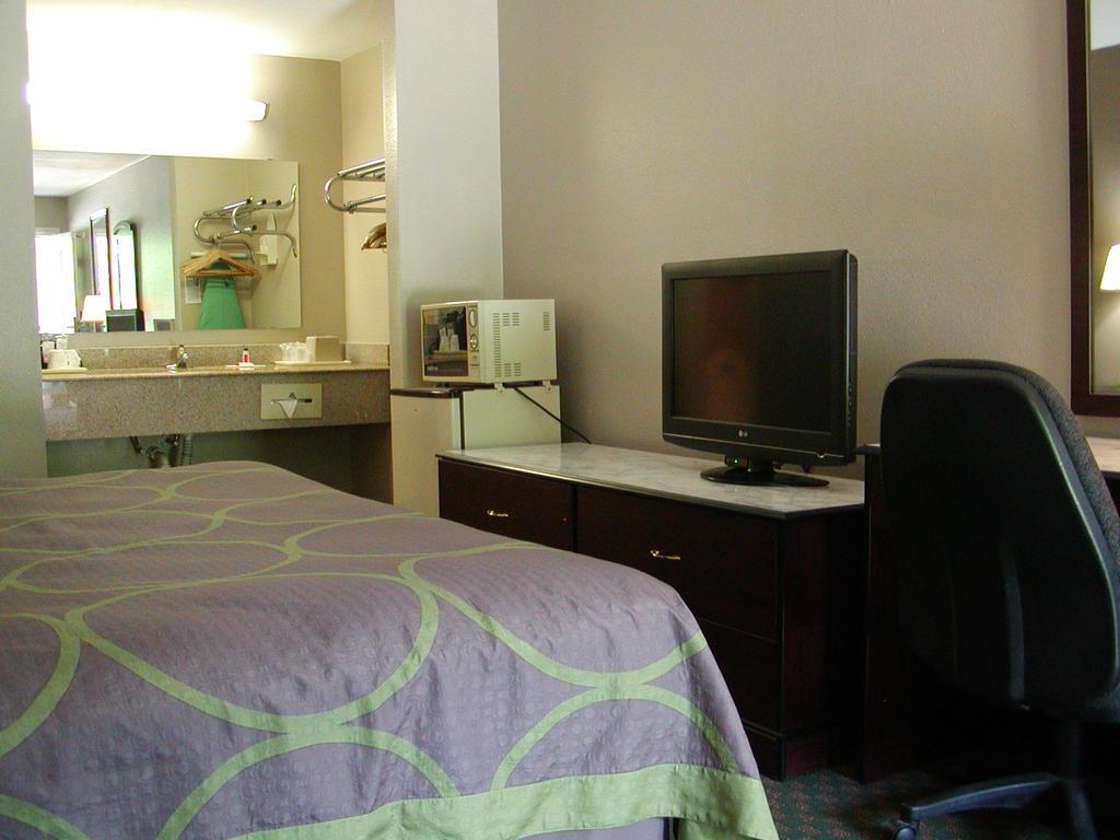 Super 8 By Wyndham Bossier City/Shreveport Area Extérieur photo